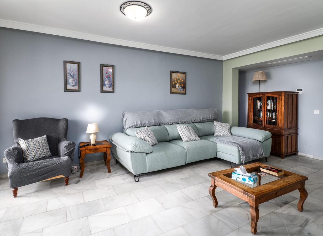 Fantastic Beachfront Apartment Estepona Esterno foto